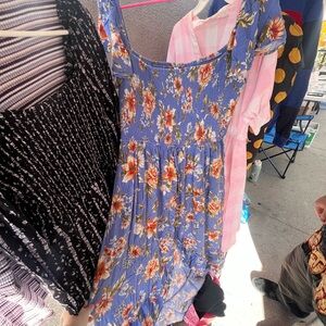 Xhilaration floral midi square short sleeve